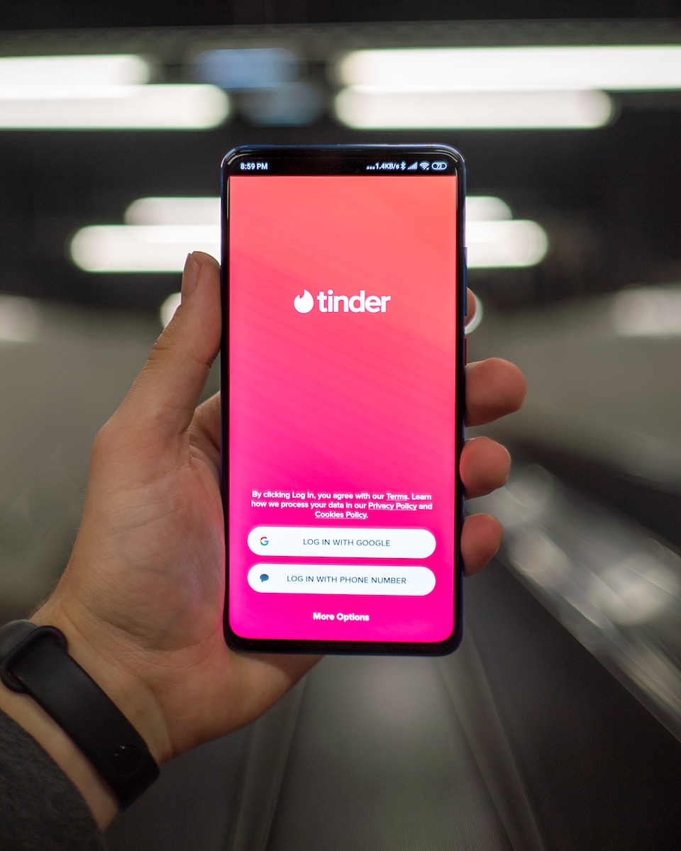 L’arnaqueur de Tinder : les leçons à en tirer